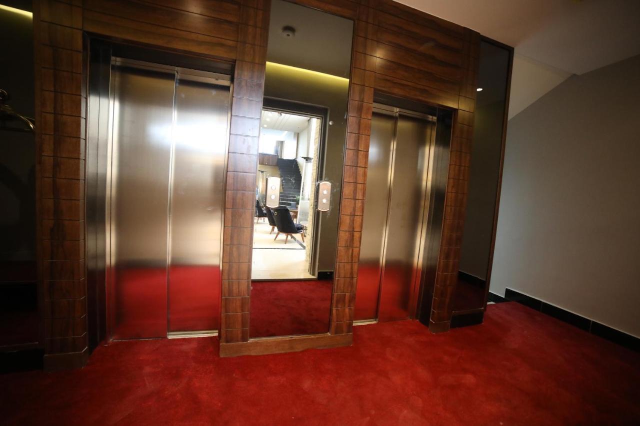 فندق صحارى الخليج Sahara Gulf Hotel Apartments Ammán Exteriér fotografie