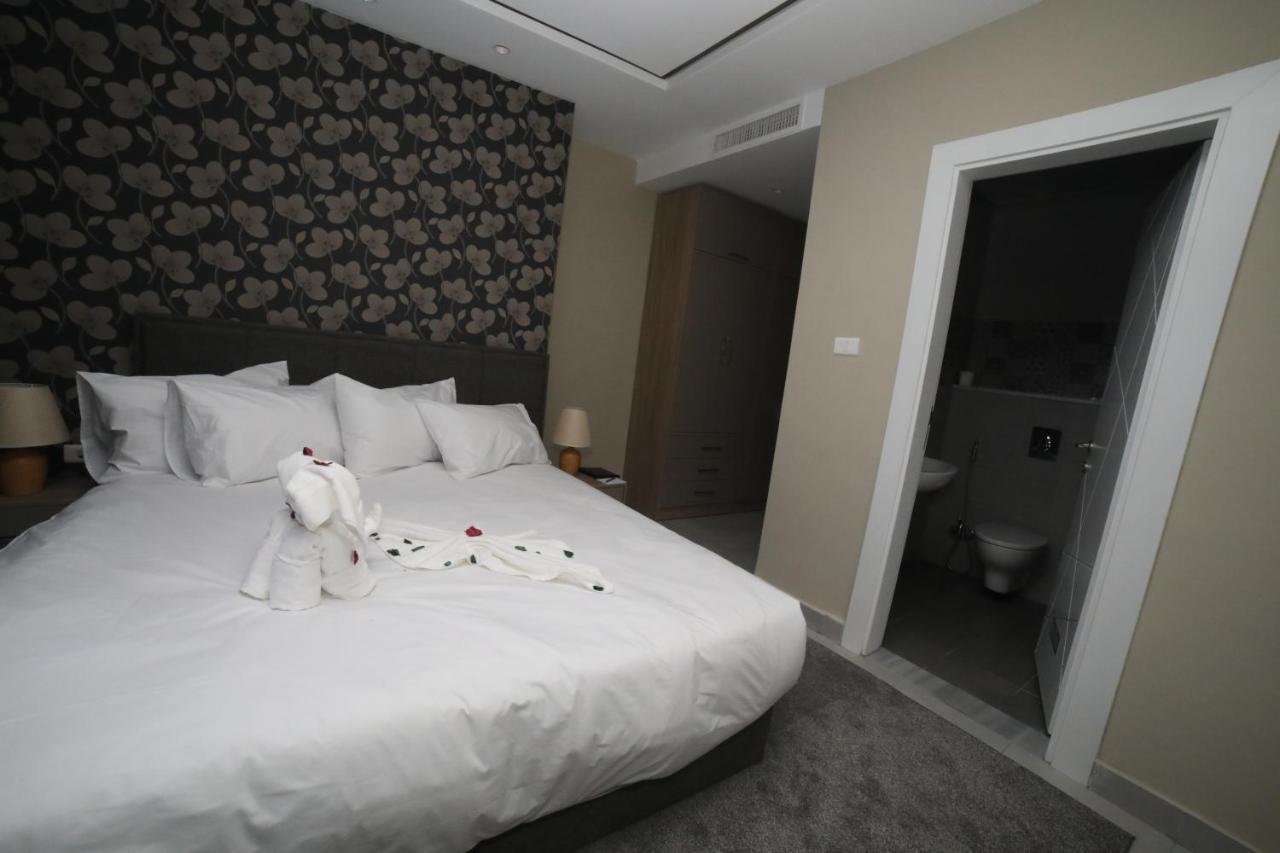 فندق صحارى الخليج Sahara Gulf Hotel Apartments Ammán Exteriér fotografie