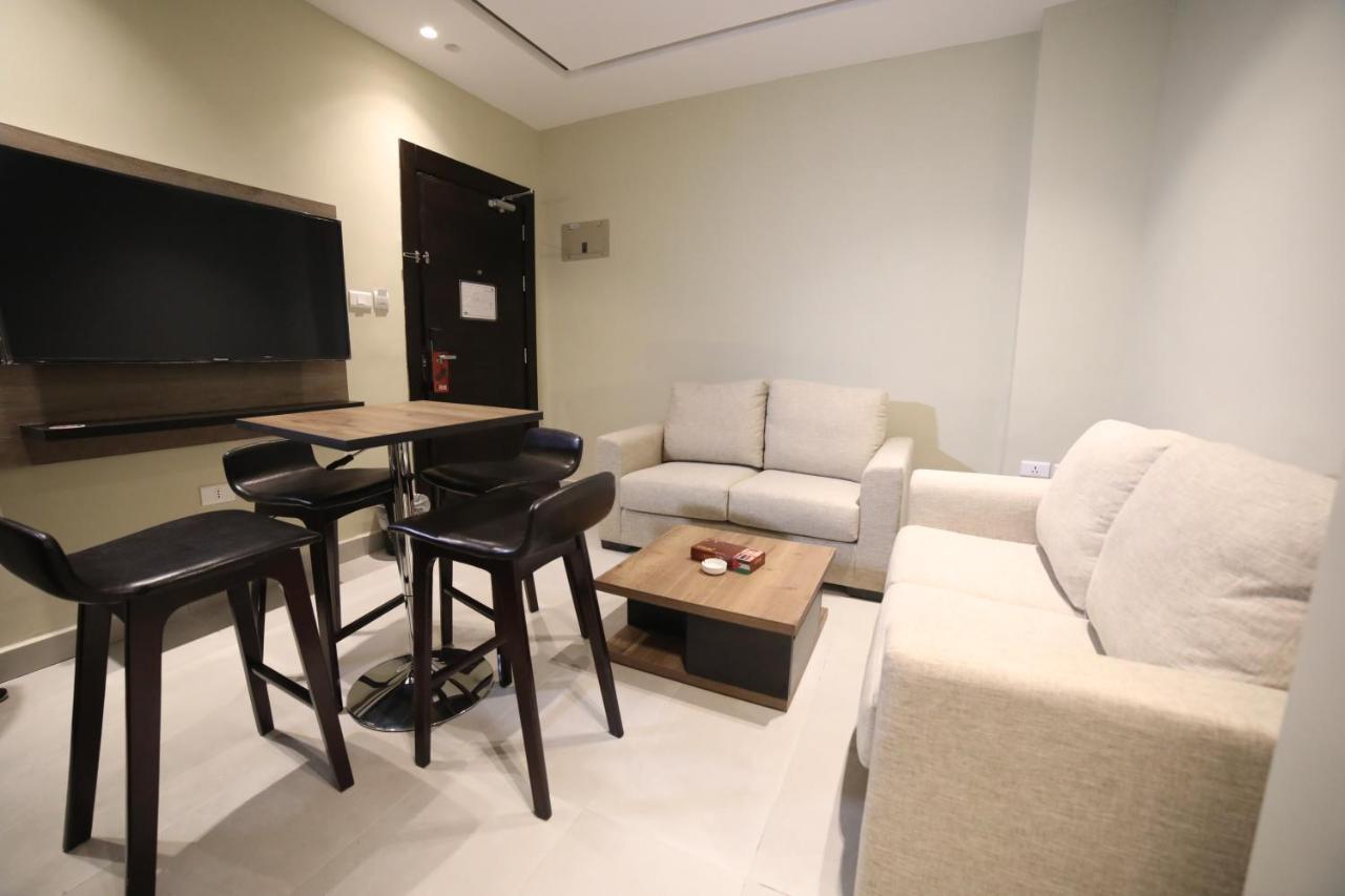 فندق صحارى الخليج Sahara Gulf Hotel Apartments Ammán Exteriér fotografie
