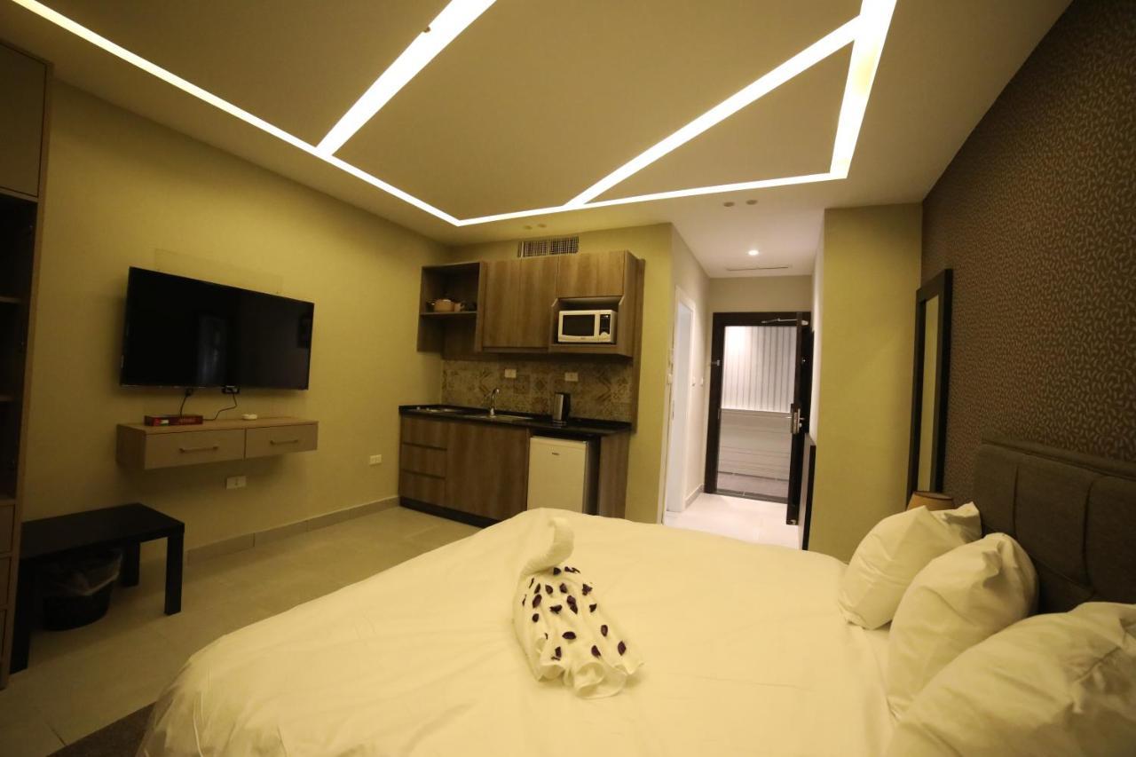 فندق صحارى الخليج Sahara Gulf Hotel Apartments Ammán Exteriér fotografie