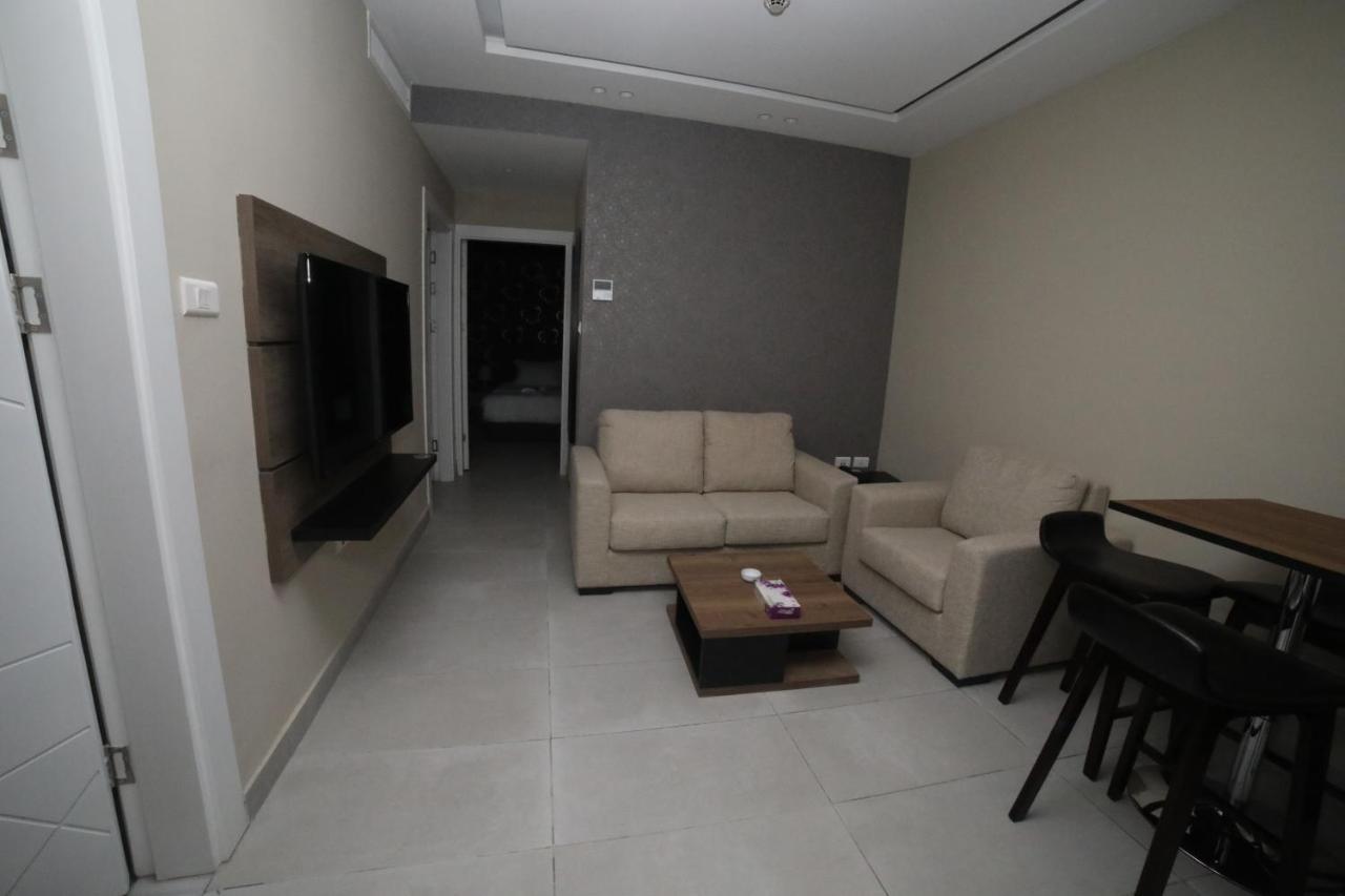 فندق صحارى الخليج Sahara Gulf Hotel Apartments Ammán Exteriér fotografie